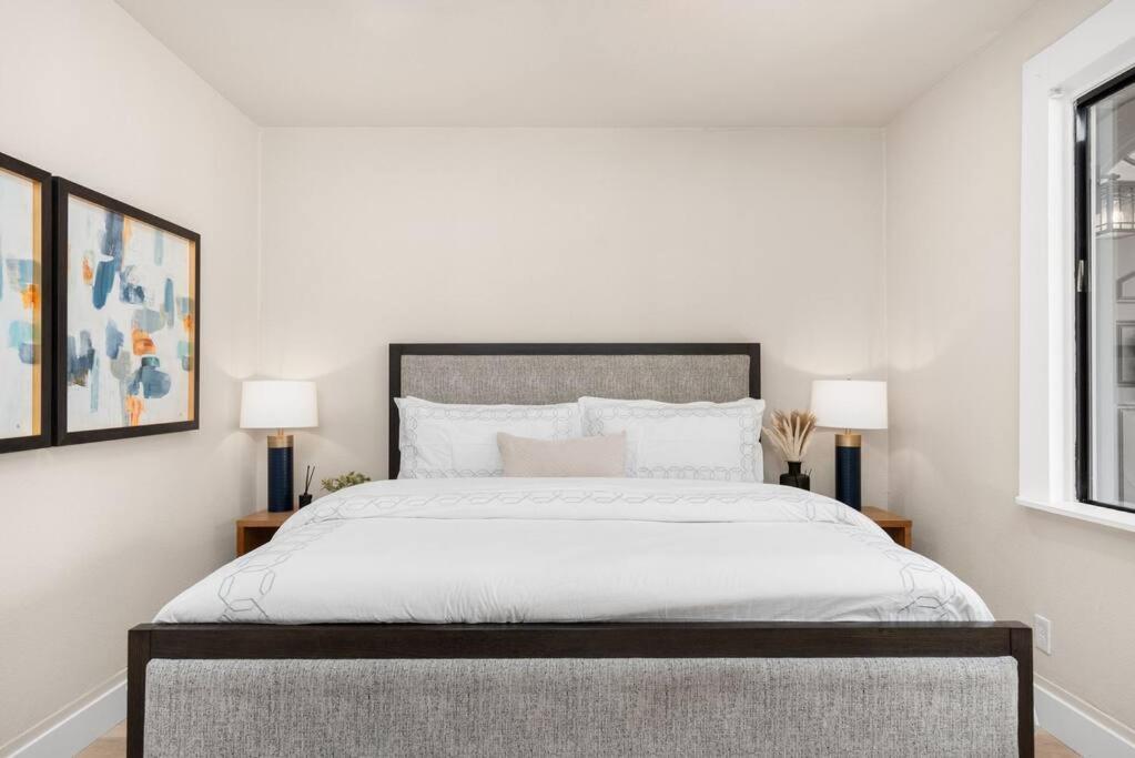 Downtown Lodi L Renovated L 5 Bedrooms L Sleeps 10 Εξωτερικό φωτογραφία